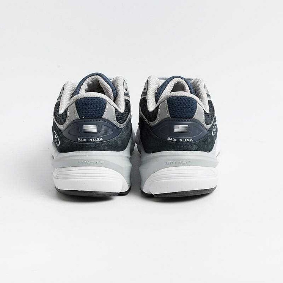 Clearance NEW BALANCE - Collezione Uomo New Balance - Sneakers M990Nv6 - Navy