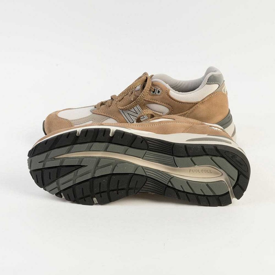 Online NEW BALANCE - Collezione Uomo New Balance - Sneakers - U991Tb2 V2 - Brown Sepia