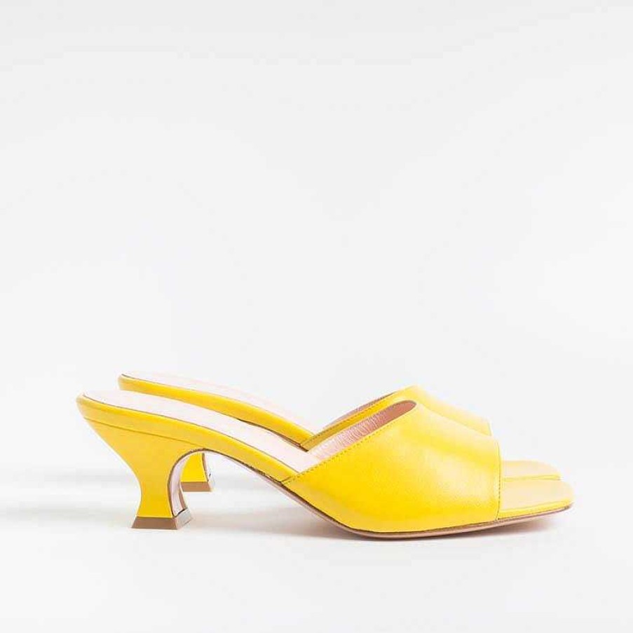 Wholesale Anna F. Anna F. - Mules - 3241 - Chiffon Giallo